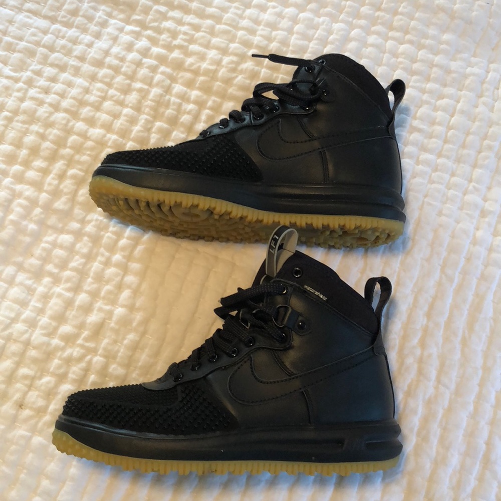 Nike Duckboot LF1’s